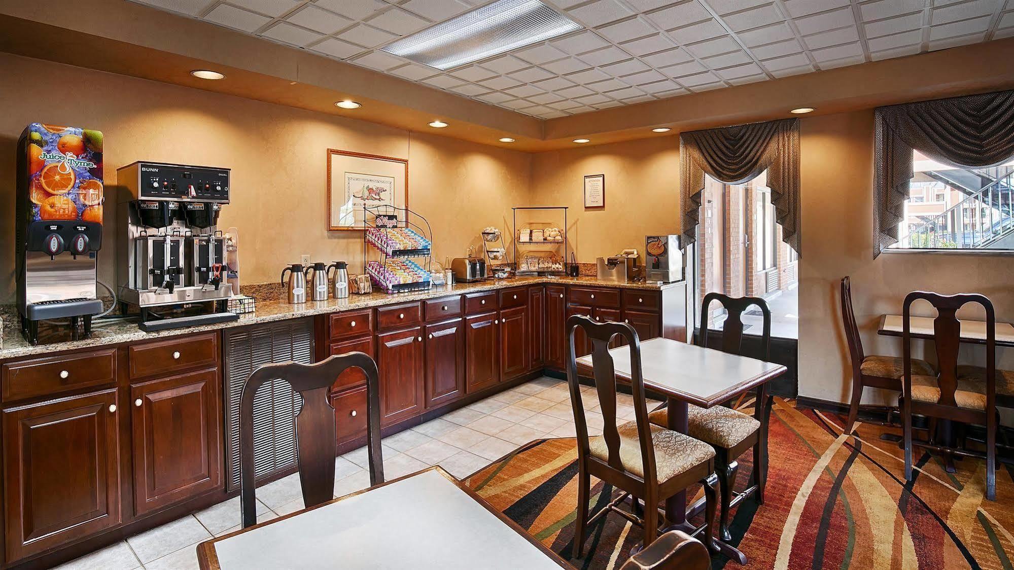 Best Western Thunderbird Motel Cookeville Bagian luar foto